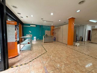 Local comercial en alquiler en Altabix en Elche