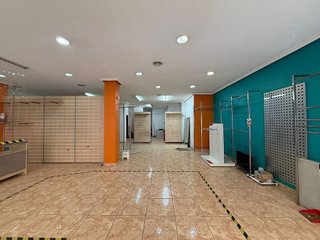 Local comercial en alquiler en Altabix en Elche