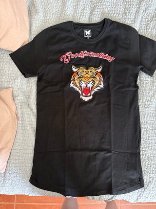 Camiseta Good For Nothing Tigre