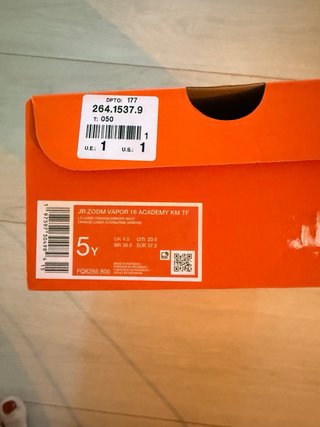 Nike Air VaporMax crema/Negro