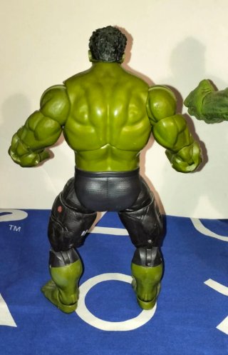 Figuras Hulk Marvel Legends y Select