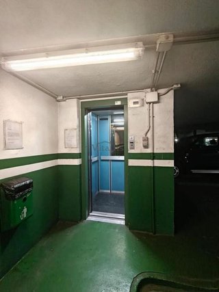 Garaje en venta en Centro en Ourense