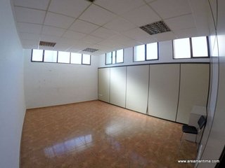 Local comercial en venta en Zona Campus Universitario en Burjassot