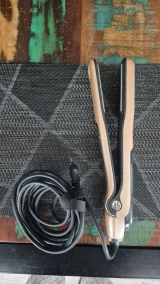 Plancha de pelo Steam Plus dorada