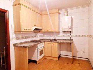 Piso en alquiler en Tenderina Alta - Fozaneldi en Oviedo