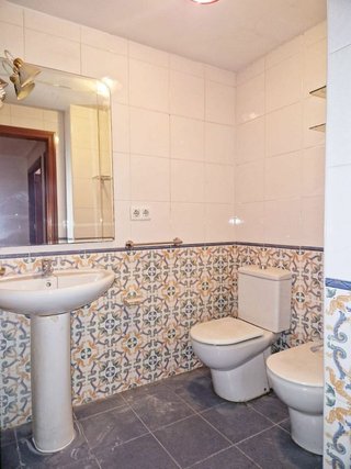 Piso en alquiler en Tenderina Alta - Fozaneldi en Oviedo