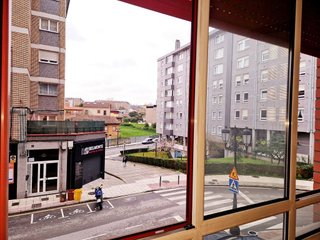 Piso en alquiler en Tenderina Alta - Fozaneldi en Oviedo