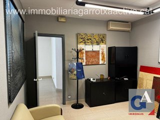 Local comercial en venta en Olot