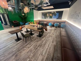 Local comercial en alquiler en Marquès de la Fontsanta - Pere Garau en Palma de Mallorca
