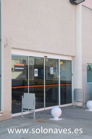 Nave industrial en alquiler en Avda. Cataluña en Zaragoza