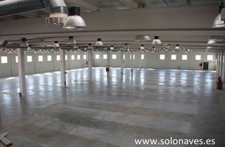 Nave industrial en alquiler en Avda. Cataluña en Zaragoza