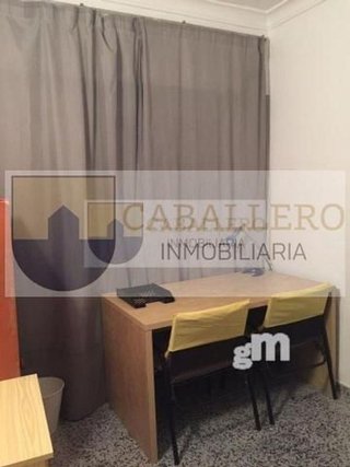 Piso en alquiler en Centro en Murcia