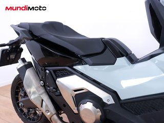 HONDA X-ADV