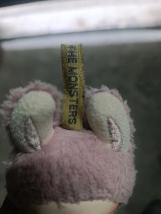 Labubu peluche