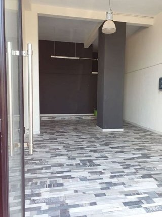 Local comercial en venta en Centro en Gijón