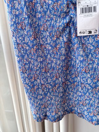 Top tirantes floral azul Mango Talla M