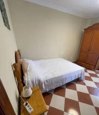 Piso en alquiler en Polígono Cartuja – La Paz en Granada