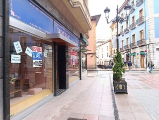 Local comercial en alquiler en Santo Domingo en Oviedo