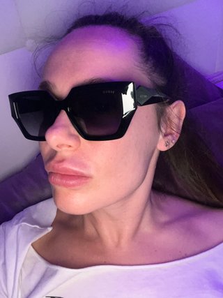 Gafas de sol negras guess