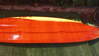 Kayak Doble Naranja con Remos y Chalecos