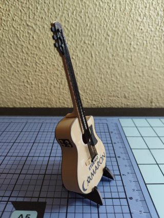 Mini Guitarra Eterno Camarón 13'5cm