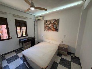 Piso en venta en Trinitat en Valencia