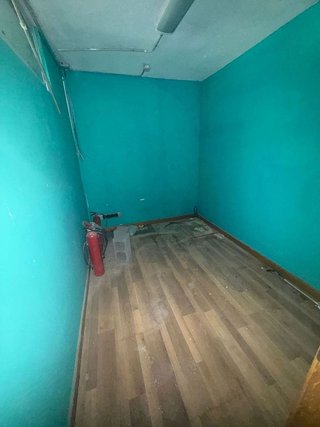 Local comercial en alquiler en Bellvitge en Hospitalet de Llobregat, L´