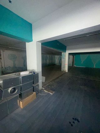 Local comercial en alquiler en Bellvitge en Hospitalet de Llobregat, L´