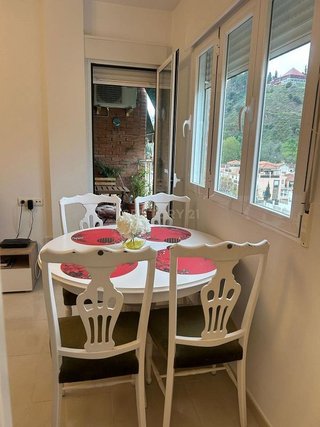 Piso en alquiler en Crta. De la Sierra en Granada