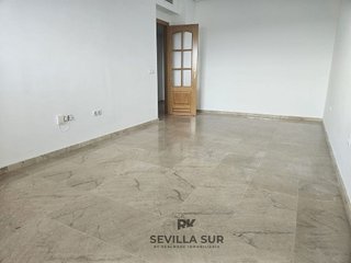 Piso en alquiler en Bellavista en Sevilla