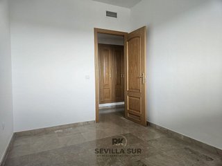 Piso en alquiler en Bellavista en Sevilla