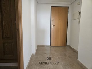 Piso en alquiler en Bellavista en Sevilla