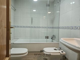 Piso en alquiler en Bellavista en Sevilla