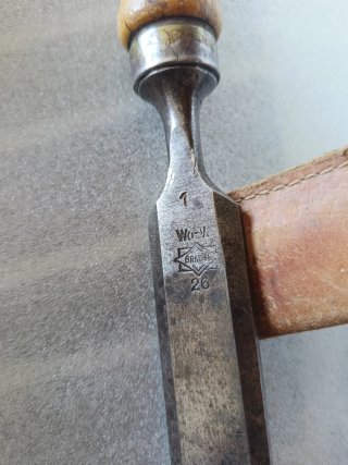 Formón antiguo madera metal