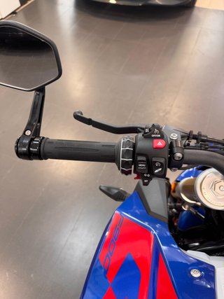 BMW F900 R (NUEVA)