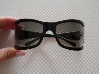 Gafas de sol Vogue negras y plateadas