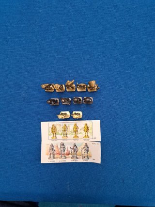 Kinder Sorpresine Guerrieri Vari Nr.11
