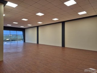Oficina en alquiler en Lucena