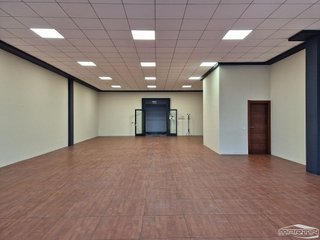 Oficina en alquiler en Lucena