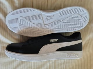 Zapatillas deportivas Puma negras logo blanco