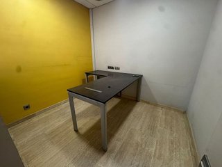 Local comercial en alquiler en Centre - Joan Prim en Granollers