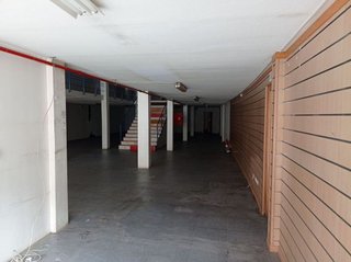Local comercial en alquiler en Valdepeñas