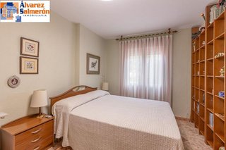 Chalet en venta en Otura