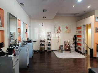 Local comercial en venta en Parque Mediterráneo - Santa Paula en Málaga