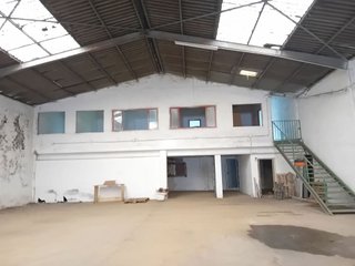 Nave industrial en venta en Veriña en Gijón