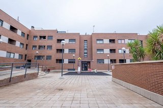 Piso en venta en Cadrete