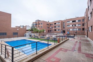 Piso en venta en Cadrete