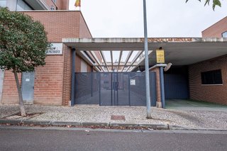 Piso en venta en Cadrete