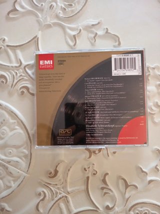 Lote 3 CDs Grandes Sopranos: Scotto y Schwarzkopf