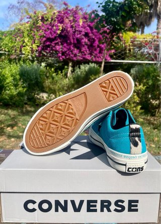 Converse Talla 40 Azul Eléctrico